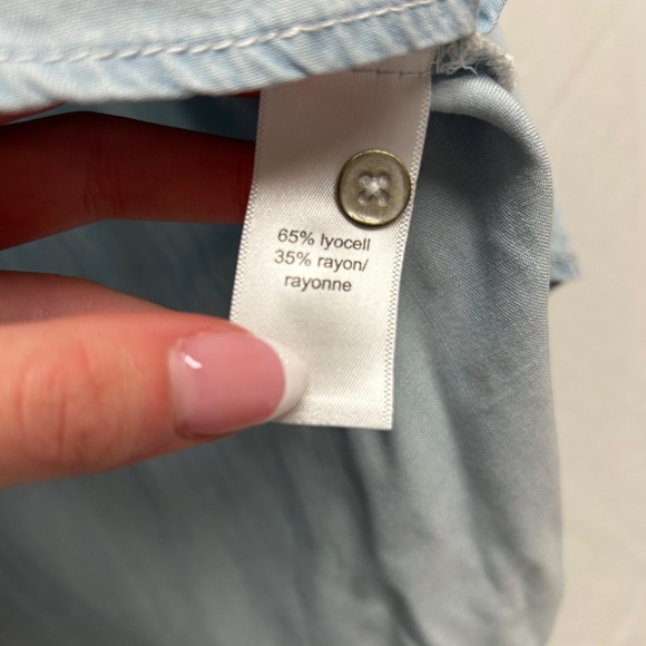 Short Sleeve Denium Blouse - Picture 4 of 5